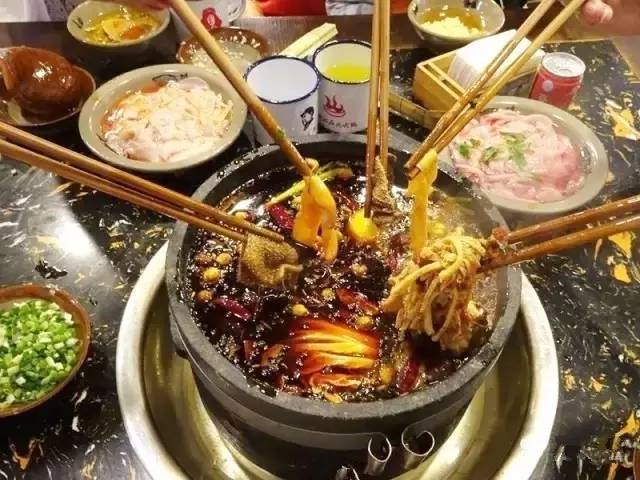 南充吃货最爱的这些公交路线,沿线美食把这条微信都撑爆了!