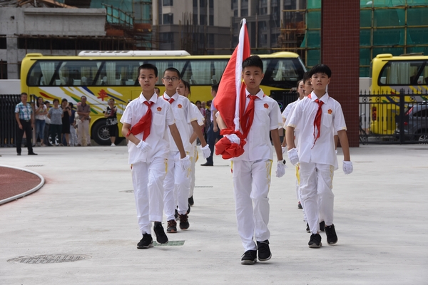 汕头东厦小学金紫校区招生电话,汕头金紫校区东厦小学图纸