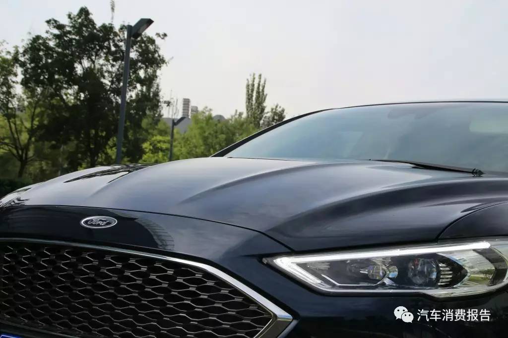 这款车的油耗表现如何,2017款蒙迪欧2.0t245高功率油耗