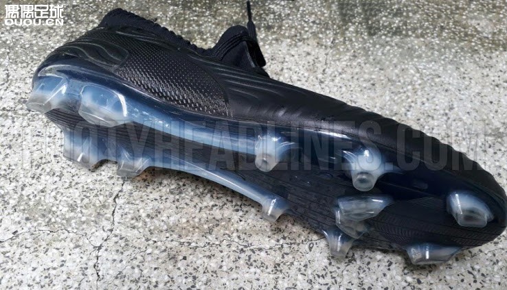 布冯穿的鞋,布冯2017球鞋