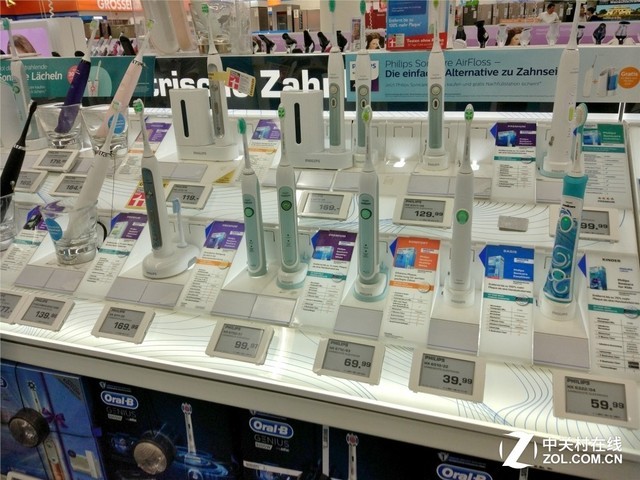 iPhone7比国内贵600！编辑在德国卖场发现坑爹货