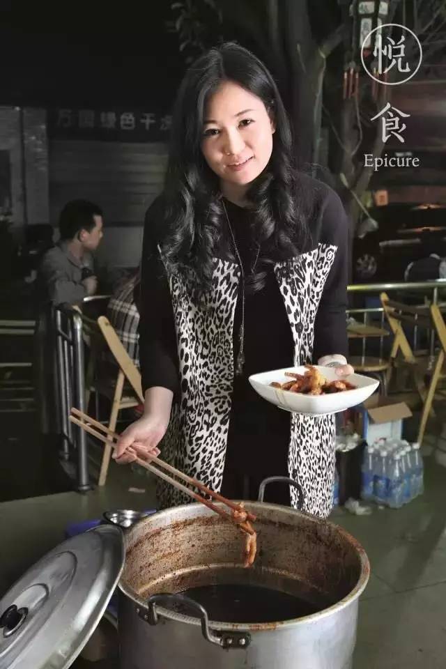 神奇丨听说在成都吃了ta,就能化身赌神界的点金胜“手”