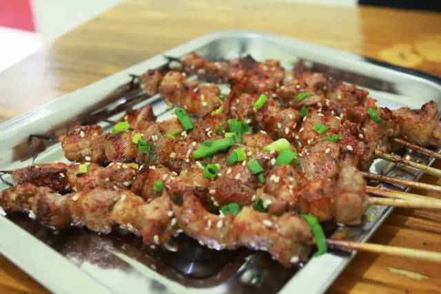 南充吃货最爱的这些公交路线,沿线美食把这条微信都撑爆了!