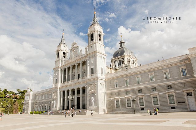 CiroJessie相约西班牙那一抹地中海蓝