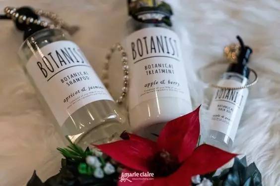 缓解头发干燥的洗发水,头皮干燥洗头不用洗发水好吗