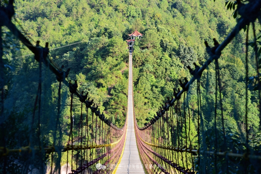 亚洲第一钢索桥,最长的钢索桥