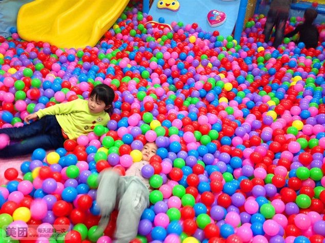 最新室内儿童乐园小型设备有哪些,儿童小汽车乐园游乐设备