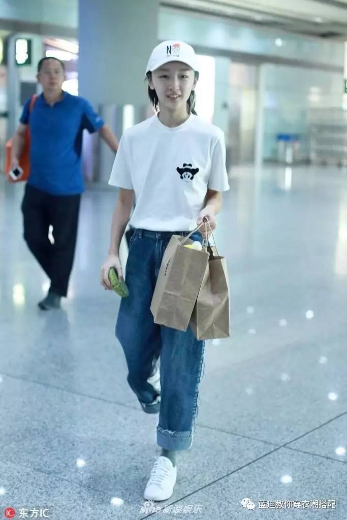 宋祖儿吊带裙搭配,欧阳娜娜西装宋祖儿