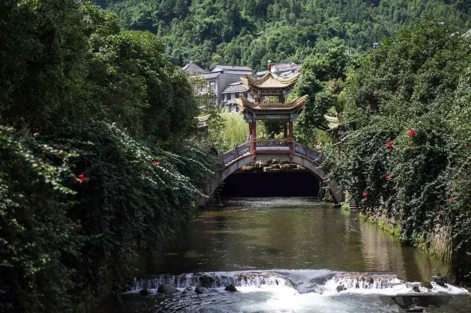 广西最美山水小城,广西山水美如人间仙境在哪里