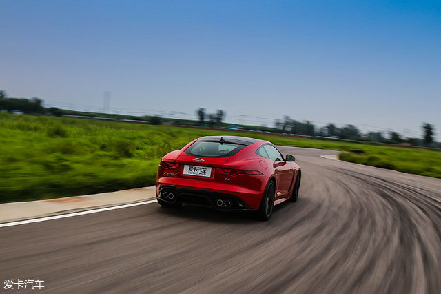 捷豹f-type高速实测,捷豹f-type可以混超跑圈吗