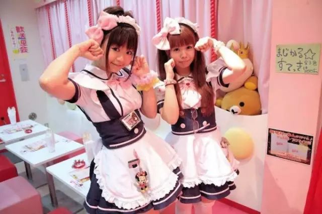 日本秋叶原女仆咖啡厅图片,秋叶原咖啡屋图片