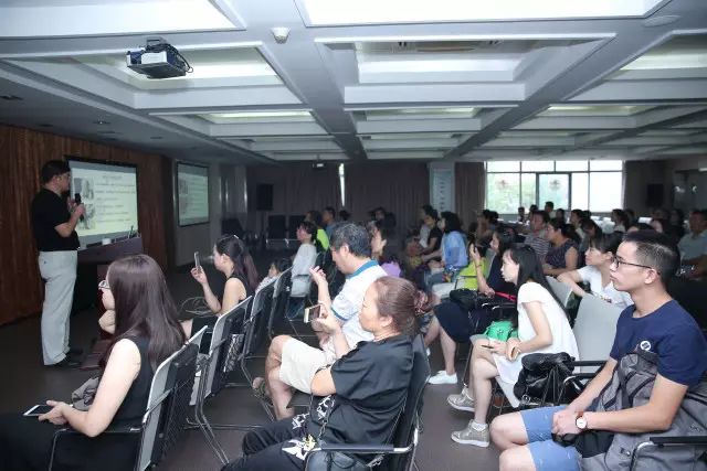 四川大学华西医院近视手术怎么样,成都华西眼科近视手术哪个医生好