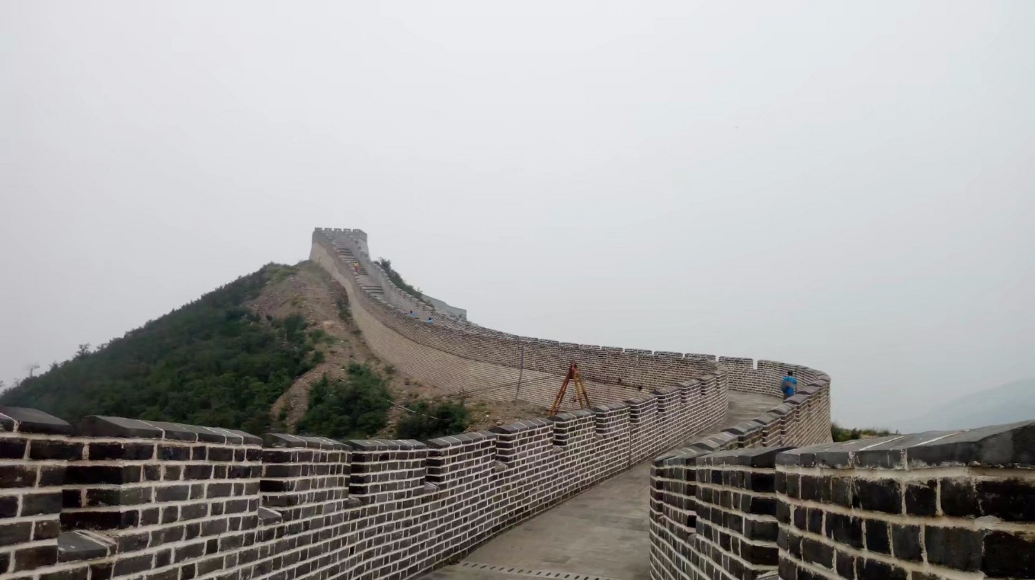 龙泉寺山小环穿——与教师一起爬山庆祝教师节