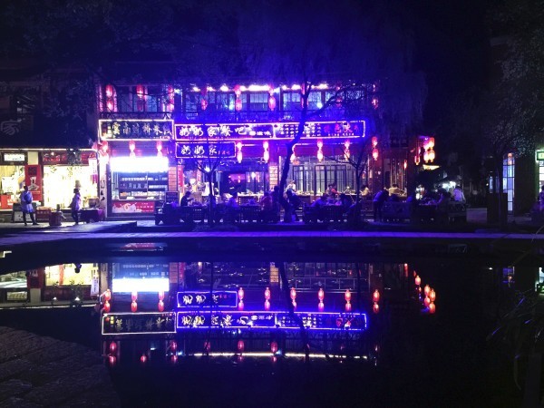 Hi,我是小可,我又回来了,产后第一次出行,娘子军奔赴女儿国