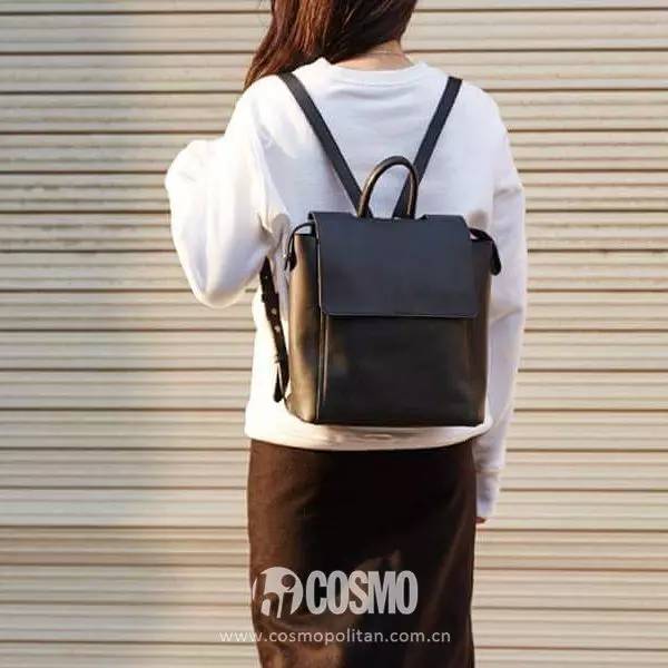 学生党开学季双肩包来咯,开学必备的结实帆布双肩包