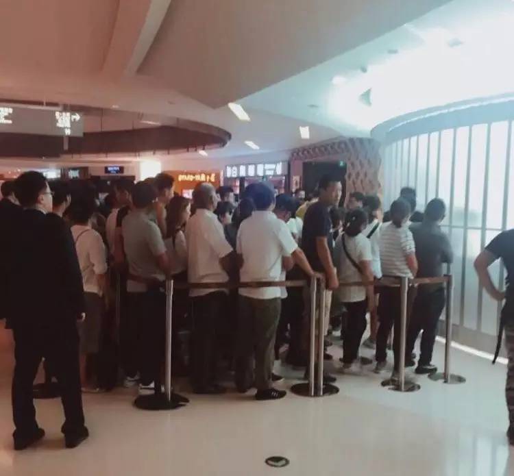 ladym铔嬬硶涓婃捣鍥介噾鎺掗槦,ladym鍥介噾涓績