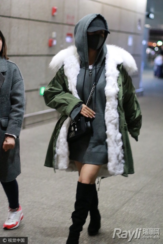 躲镜头挑战综艺,躲镜头女明星