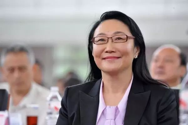 当年它还碾压iPhone,现在却要*身卖**了……