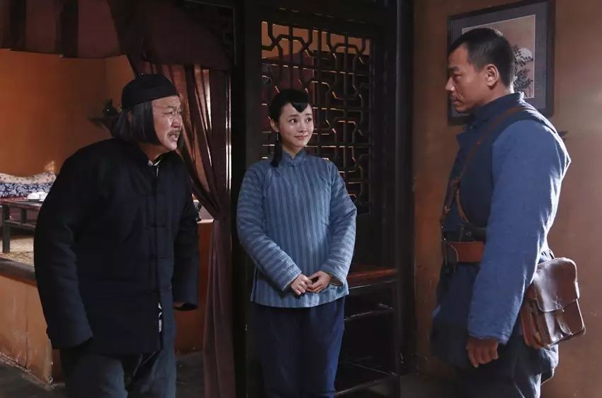 铁血战狼铁莲大结局,铁血战狼铁鞭打鬼子