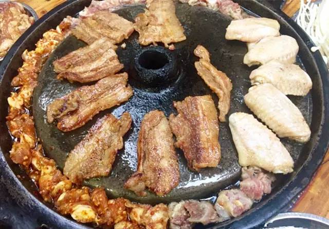 成都好吃的烤肉店推荐,来成都必体验的一家烤肉店
