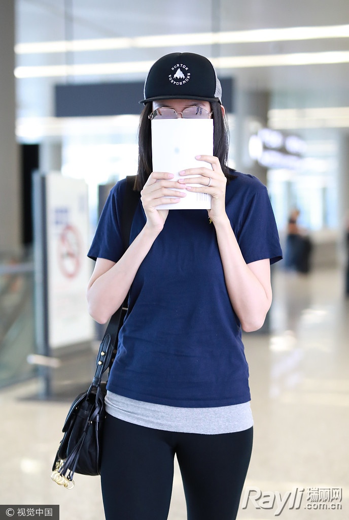 躲镜头挑战综艺,躲镜头女明星