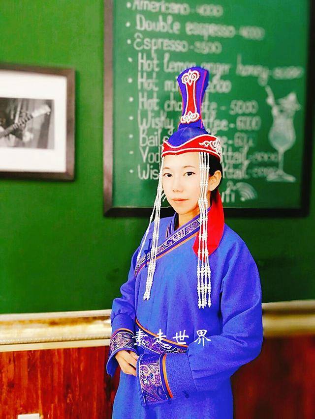 穿着蒙装游蒙古国漏了这个细节引来吃瓜群众围观