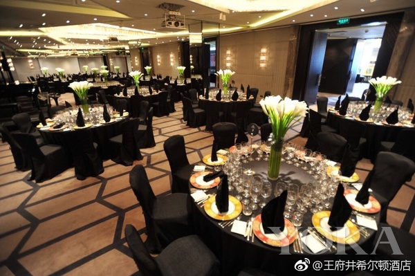 婚博会婚纱品牌,中国婚博会展位价格表最新