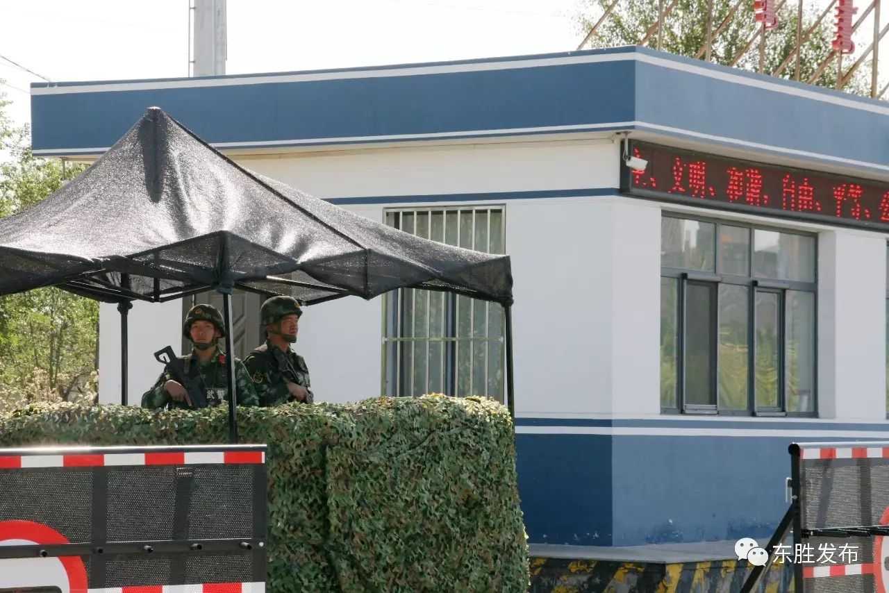 帅！全力护航UNCCDCOP13，东胜公安检查站启动二级勤务