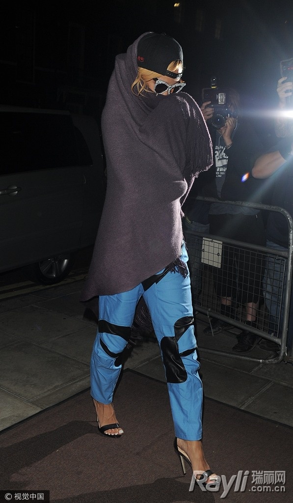 躲镜头挑战综艺,躲镜头女明星