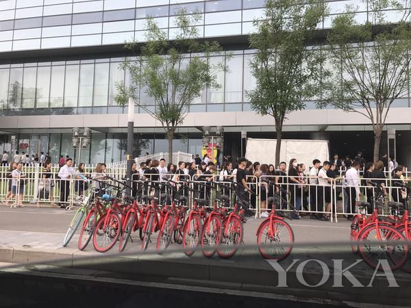 婚博会婚纱品牌,中国婚博会展位价格表最新