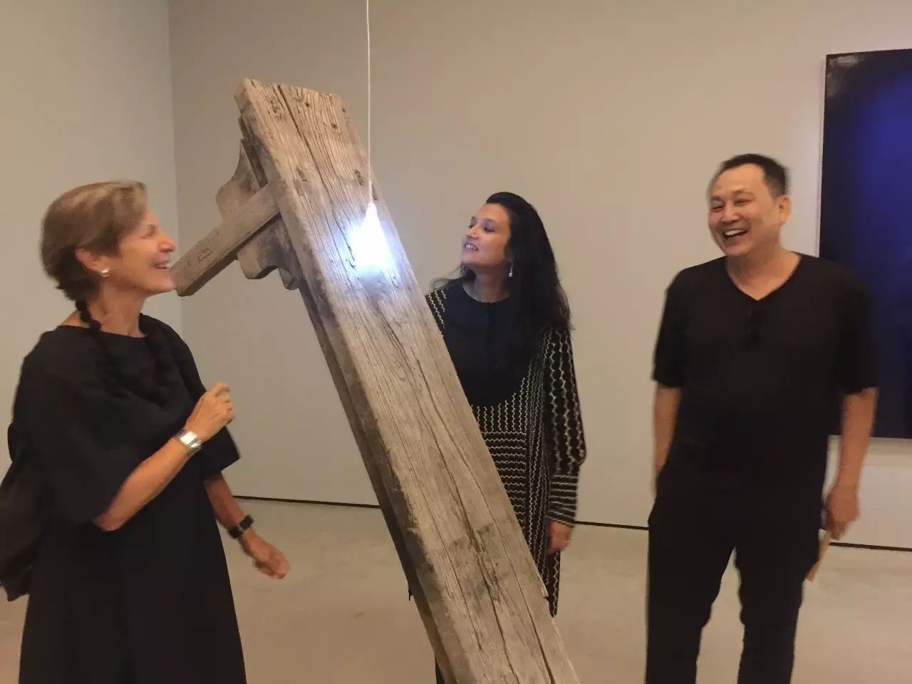 凤凰艺术｜白立方呈现另一个鲜为人知的“王功新”，“轮回”重启