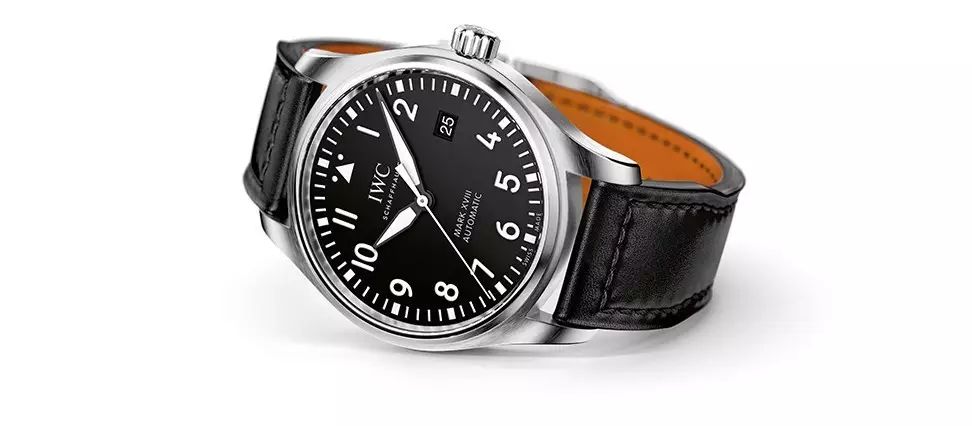 女人戴表戴在左手还是右手比较好,女人戴表不管贵还是便宜