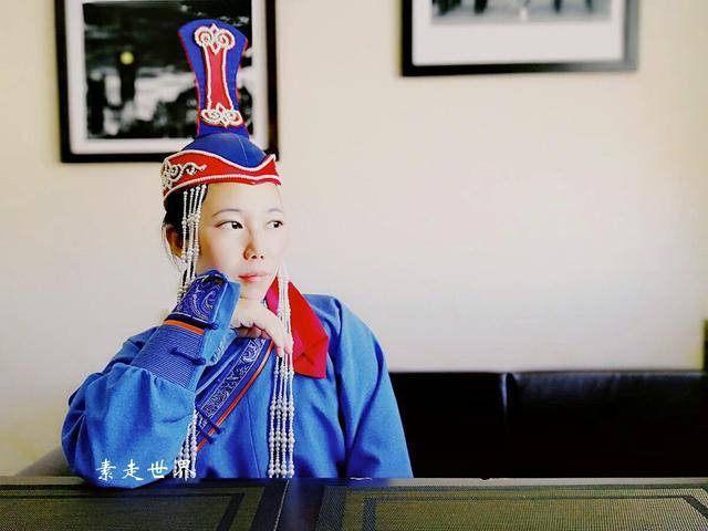 穿着蒙装游蒙古国漏了这个细节引来吃瓜群众围观