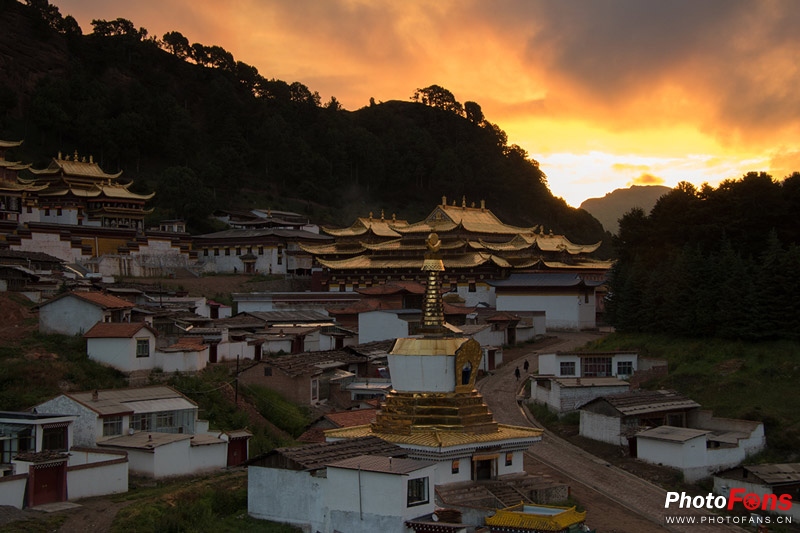 一镜走天下镜头推荐腾龙17-70,一镜走天下腾龙z70-300