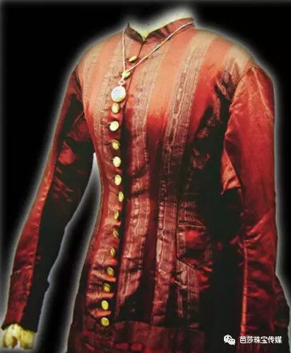 我选腕表的宗旨就是：根本看不出是块表！全宇宙最会“作妖”的表往里看