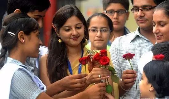 真实的外国教师节,世界上最有趣的教师节