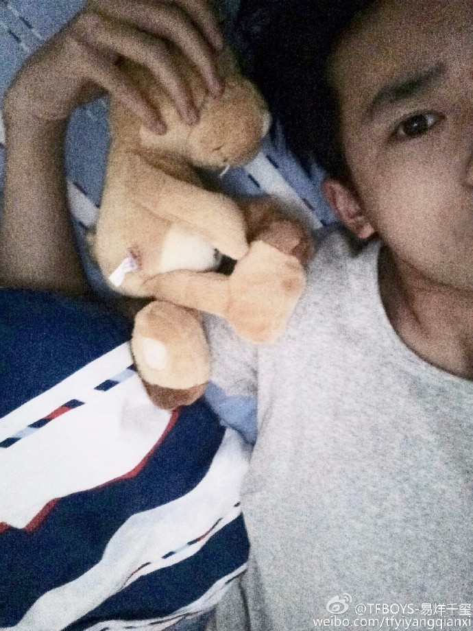 李易峰和王俊凯站一起,李易峰vs王俊凯