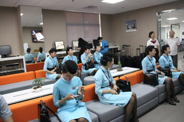 你想要这样的职工好宿舍吗?赶紧为心目中的好宿舍点赞!