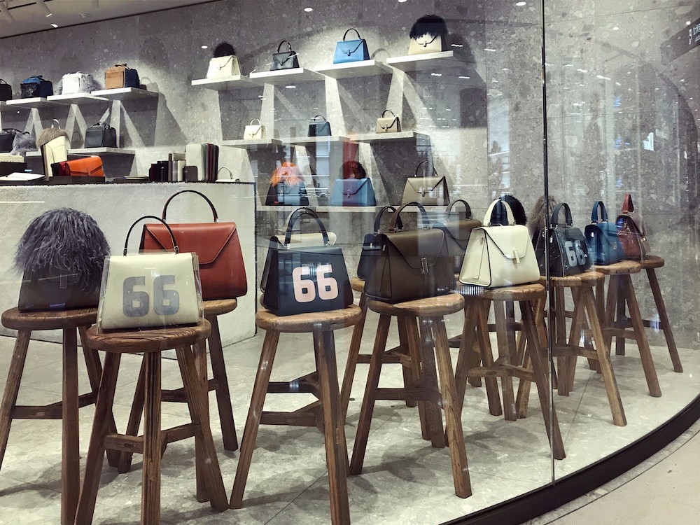 这些中国「别的地方没得卖」的时髦货｜都在这个商场里！