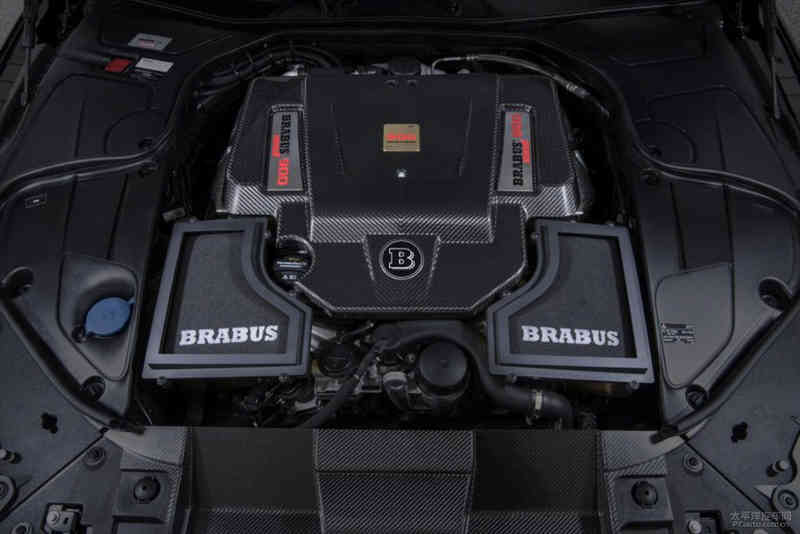 宸村崥鏂痳ocket900鏁炵璺戣溅,鍑棆streetscrambler900娴嬭瘎