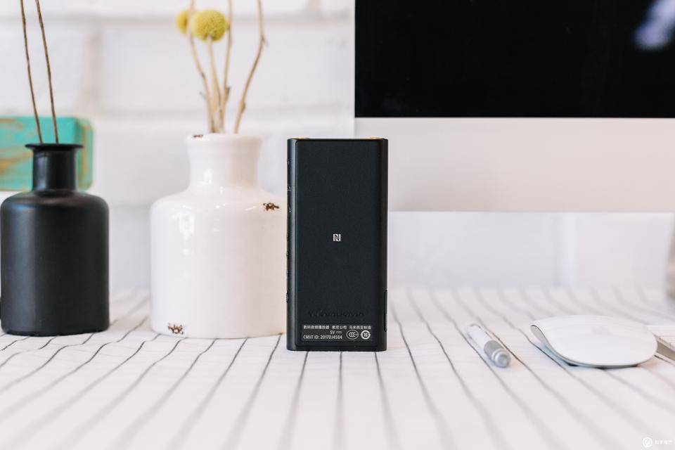 索尼walkmana300测评,索尼nw-a306和zx300a哪个好