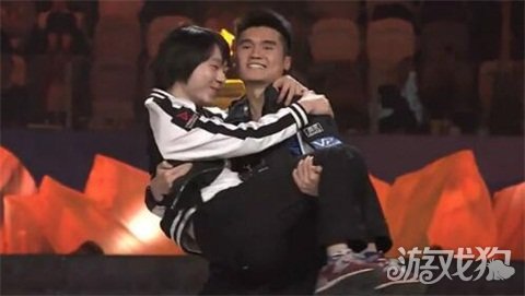 newbee夺冠瞬间,newbee现在是哪个战队