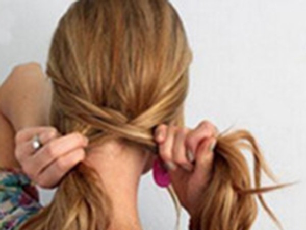 鱼骨辫半扎发编发教程简单好看,儿童刘海编发鱼骨辫