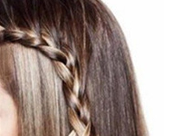 鱼骨辫半扎发编发教程简单好看,儿童刘海编发鱼骨辫