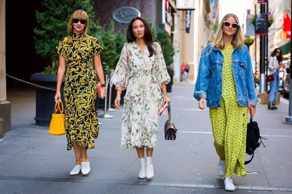 我算过了|这个只有9件单品的「胶囊衣橱」去时装周街拍一礼拜没问题~