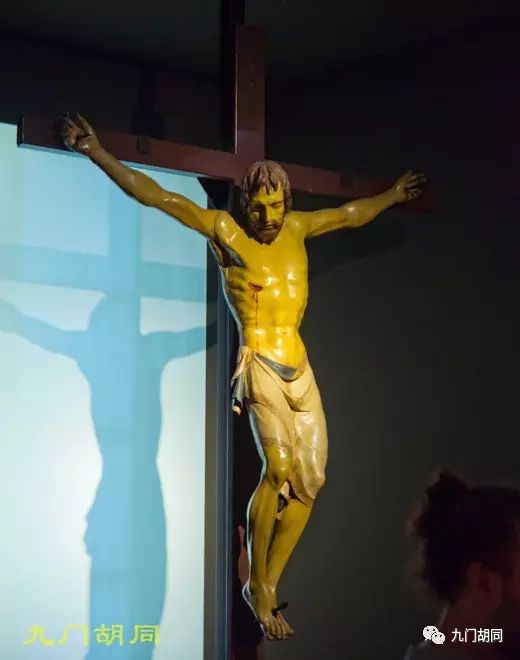 佛罗伦萨建筑圣十字教堂的特色 (圣十字教堂在佛罗伦萨位置)