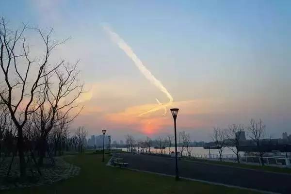 上海一日游古镇最佳路线免费景点,上海周末旅游胜地有哪些