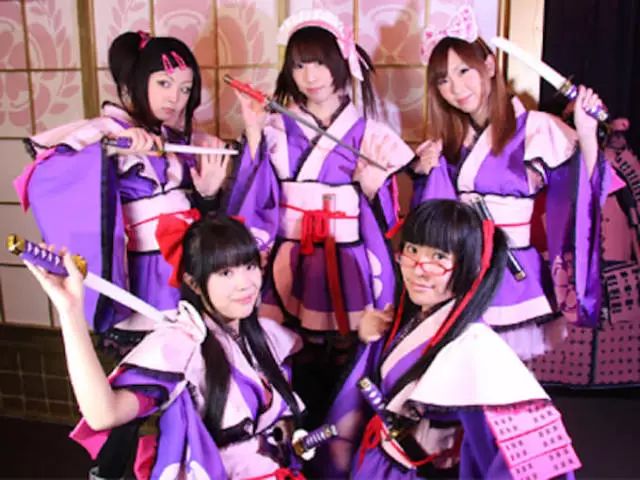 日本秋叶原女仆咖啡厅图片,秋叶原咖啡屋图片