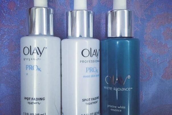 玉兰油小白瓶小绿瓶哪个好,玉兰油大红瓶好用还是小白瓶好用