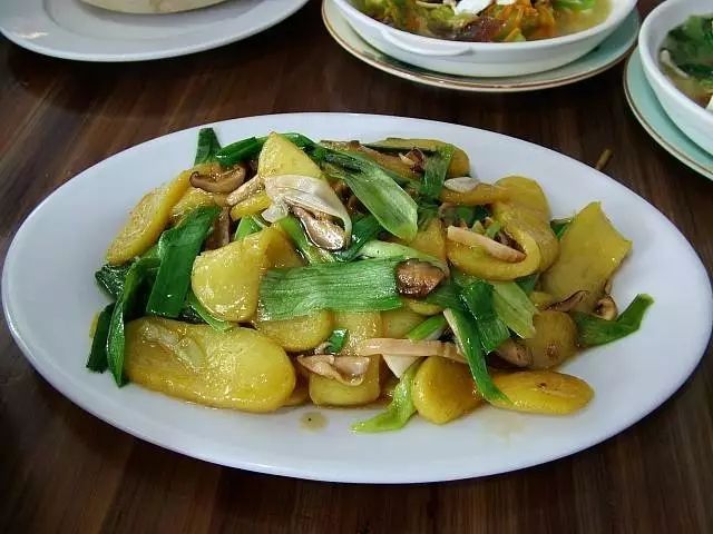 赶紧收藏！再有人问你龙岩有什么好吃的，把这条微信转给TA！